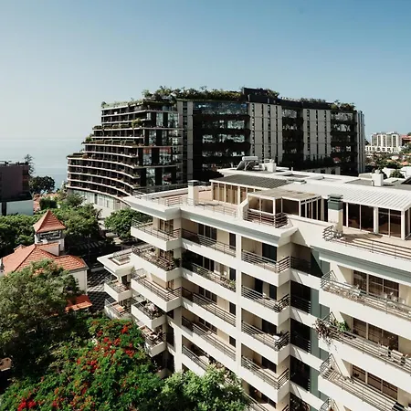 By Sg Apartamento Funchal (Madeira)
