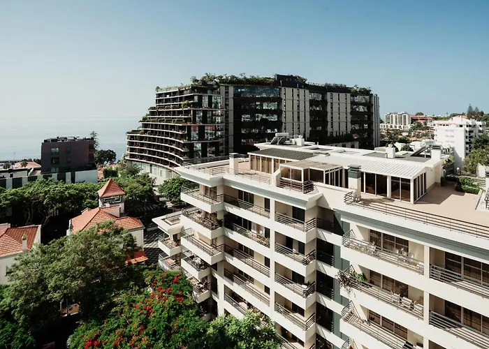 By Sg Apartman Funchal