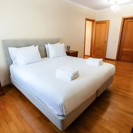 By Sg Apartmán